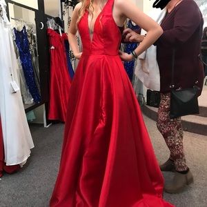 NWT!!! Red Alyce prom dress